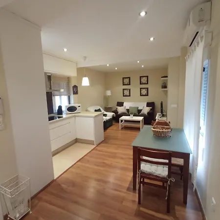 Luque's By Guimar Cordoba